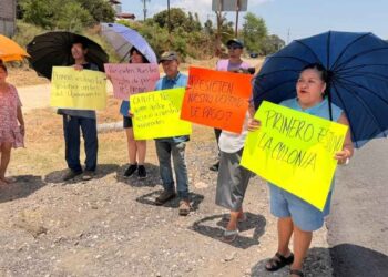 vecinos de Tampico protestan contra CAPUFE