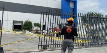 vigilante portón Apodaca