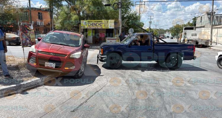 Accidente vial mujeres en Reynosa