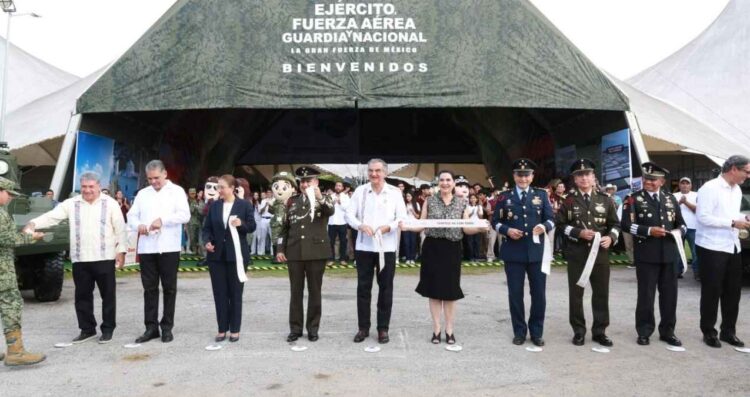 Américo Villarreal exposición militar Tampico
