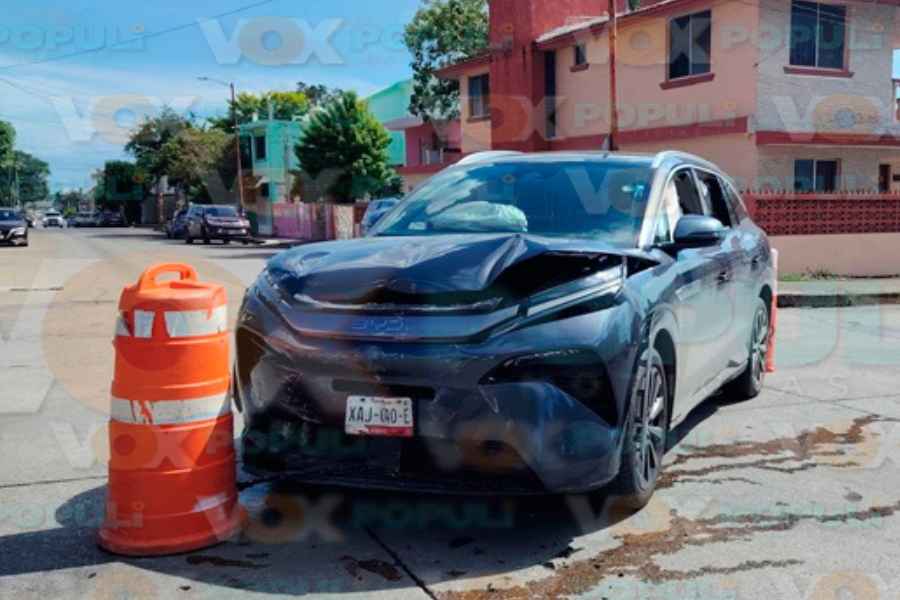 Aparatoso accidente vial Madero (1)
