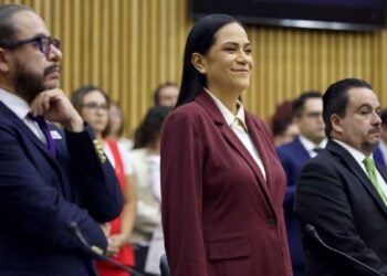 Ariadna Montiel disputas internas