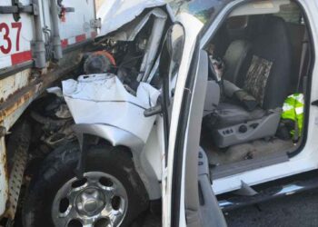 Camioneta Libramiento Noreste en Escobedo