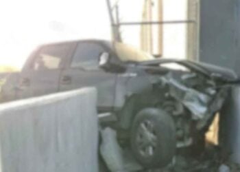 Camioneta barda Nuevo Laredo