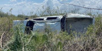 Camioneta heridos El Mante