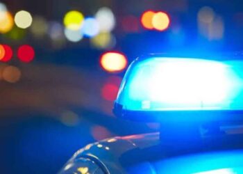 Camioneta incendia en Nuevo Laredo