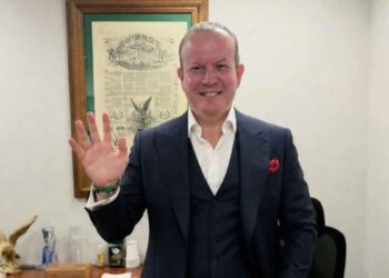 Carlos Canturosas Paquete Economico