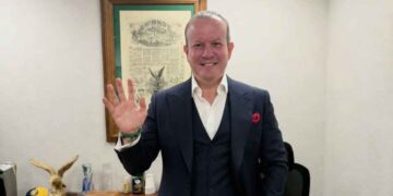 Carlos Canturosas Paquete Economico