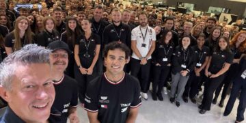 Checo Perez Cadillac mensaje
