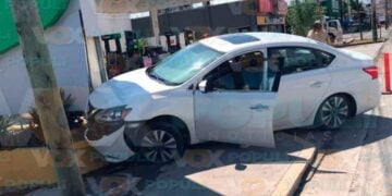 Conductora gasolinera en Victoria