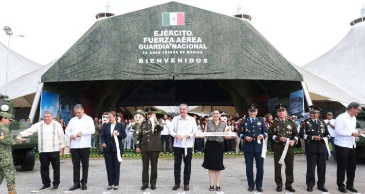 Exposición Militar La Gran Fuerza de México