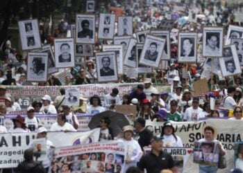 FGR debe recibir denuncias de madres