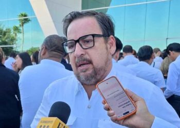 Gobiernos Federal Estatal oportunidades educativas