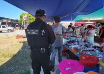 Guardia Estatal tianguis Padilla