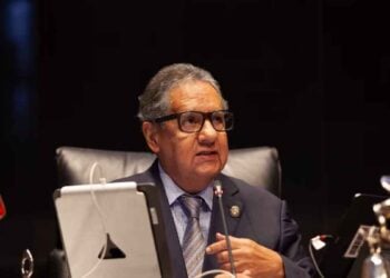 Higinio Martinez revisar fondo