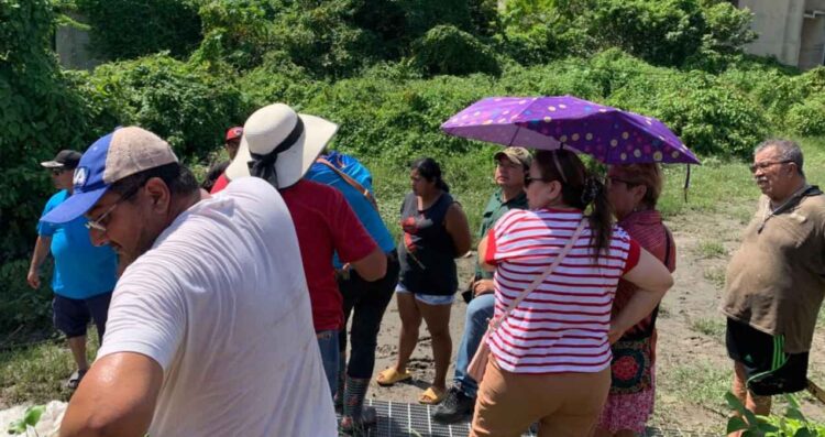 Hipódromo agua estancada en Madero
