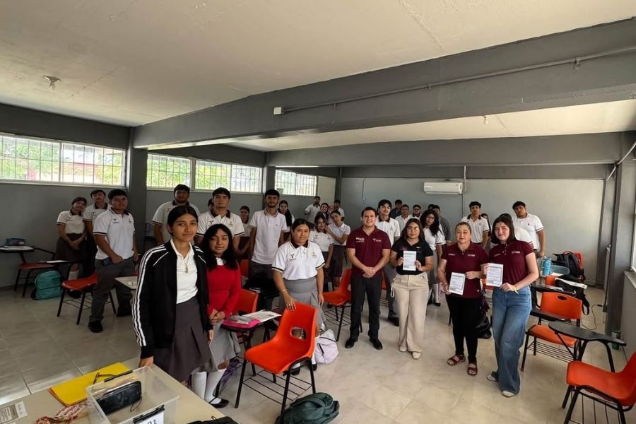 INJUVE desarrollo integral jóvenes