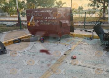 Jovencita tras accidente en motocicleta