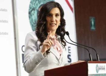 Kenia Lopez nacionalizar bancos