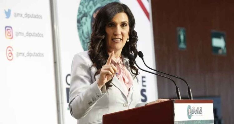 Kenia Lopez nacionalizar bancos