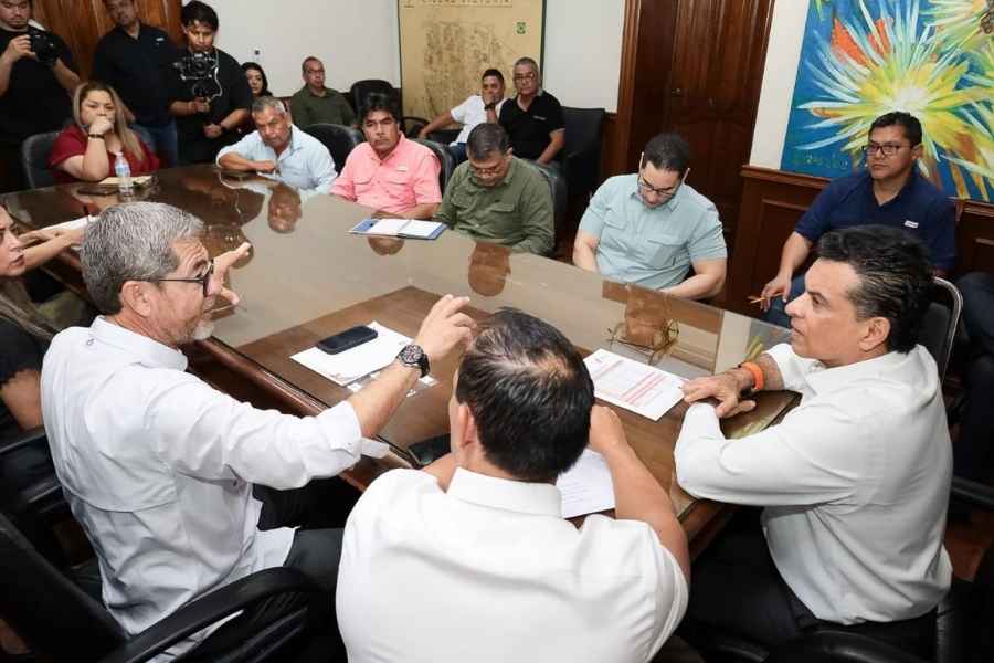 Lalo Gattas Servicios Publicos
