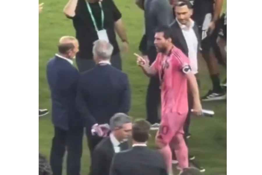 Lionel Messi Don Garber