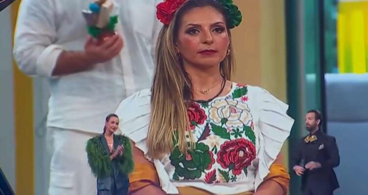 Mariana y Ese fiesta mexicana