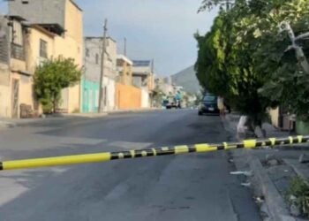 Masculino vía pública en Monterrey