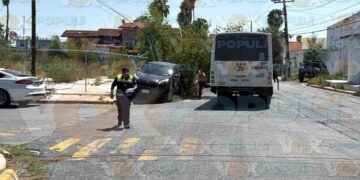 Microbús de la Ruta 24 camioneta en Reynosa