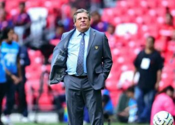 Miguel Herrera responde con humor