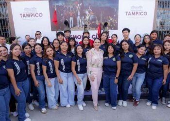 Encabeza Mónica Villarreal ceremonia por el 197 aniversario de la Victoria de Tampico