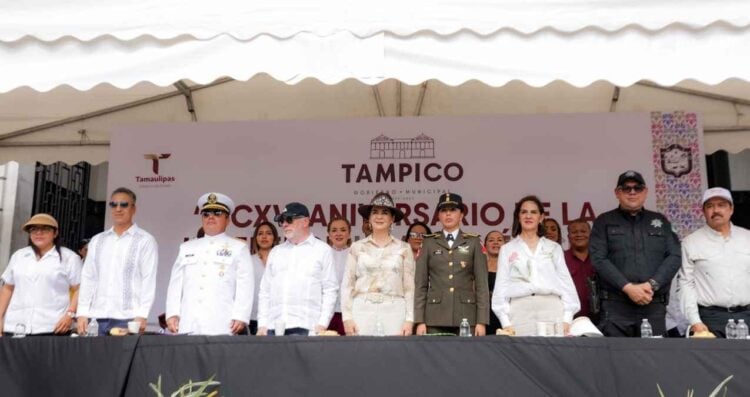 Mónica Villarreal Desfile Tampico