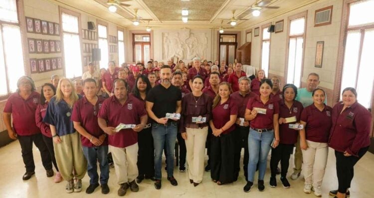 Mónica Villarreal trabajadores municipales
