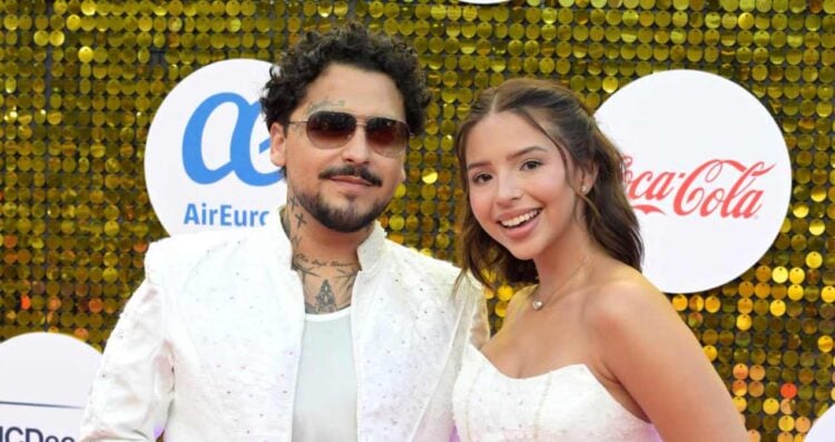 Nodal y Ángela mariachi