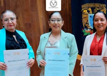 Reconocimiento Trabajo Social Uat