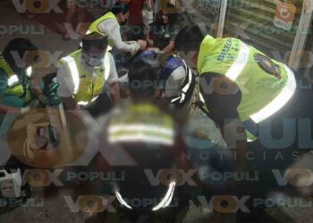 Tampico joven motociclista vehículo