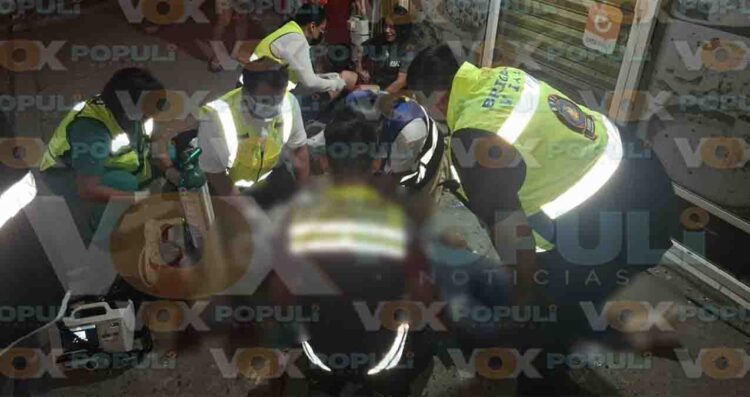 Tampico joven motociclista vehículo