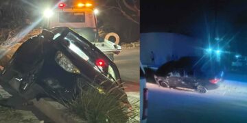 abandonan vehículo tras volcar en Guadalupe