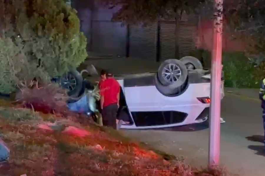 aparatoso accidente en San Pedro