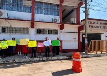 cambio de maestra en Tampico