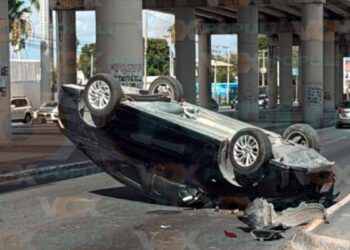 _cierre de paso volcadura en Reynosa
