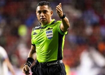 cuerpo arbitral Clasico Nacional