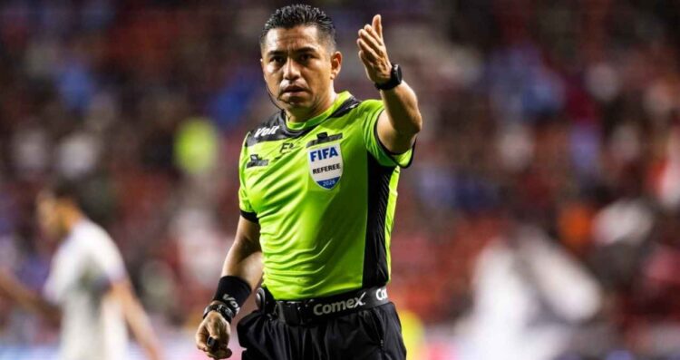 cuerpo arbitral Clasico Nacional