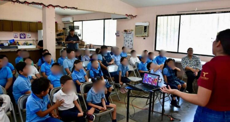 cuidado del agua en escuelas Nuevo Laredo