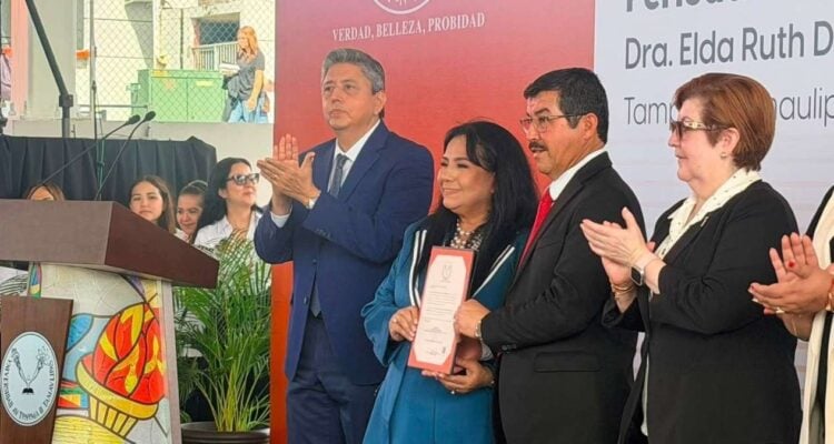 directora de FADYCS