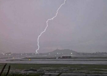 fuerte tormenta electrica Aicm