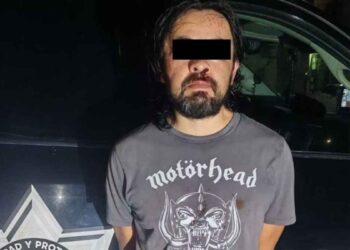hombre agredir mujer en Monterrey