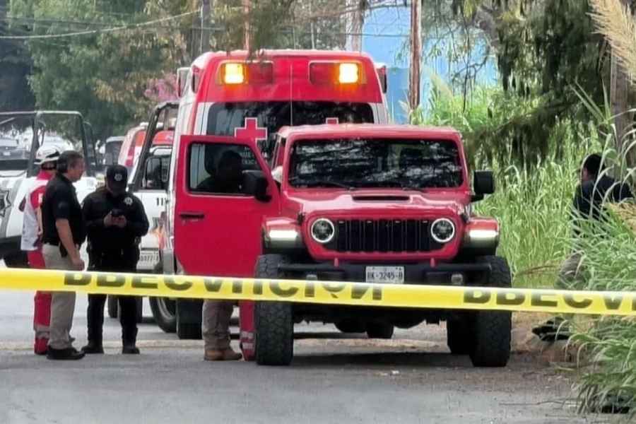 madre e hijo en Montemorelos