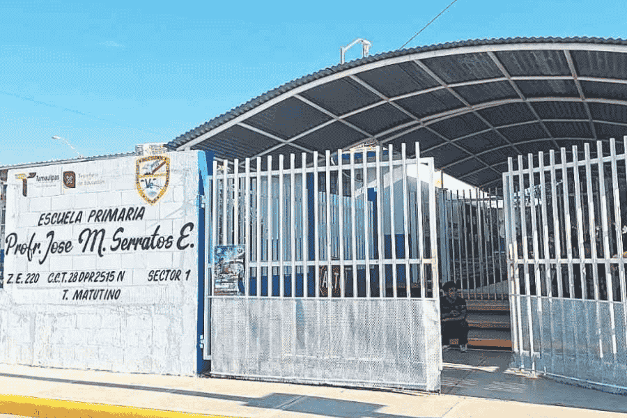 maestro escuelas Nuevo Laredo