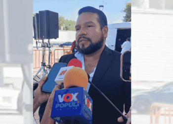 maestro escuelas Nuevo Laredo
